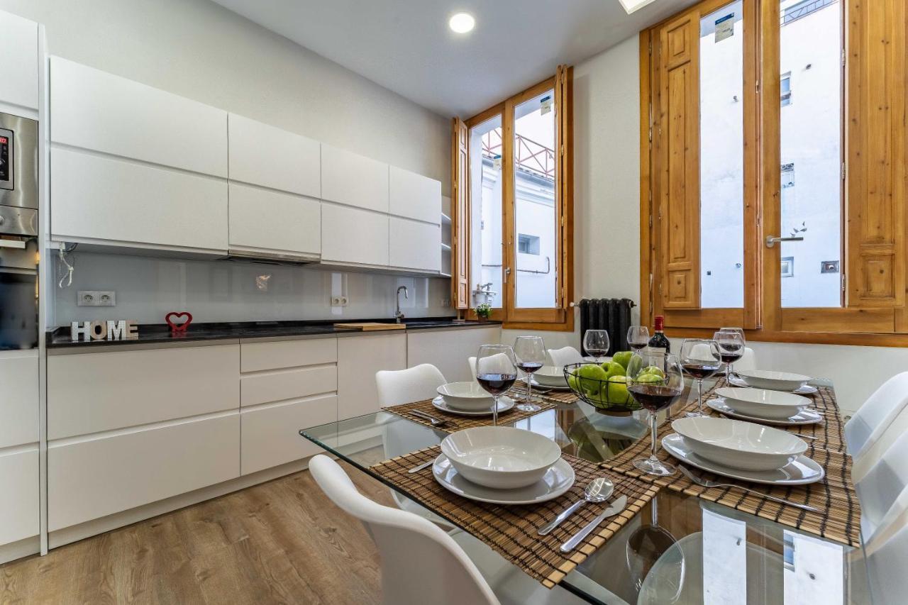 Exclusive Luxury Apartment In Central Madrid Luaran gambar