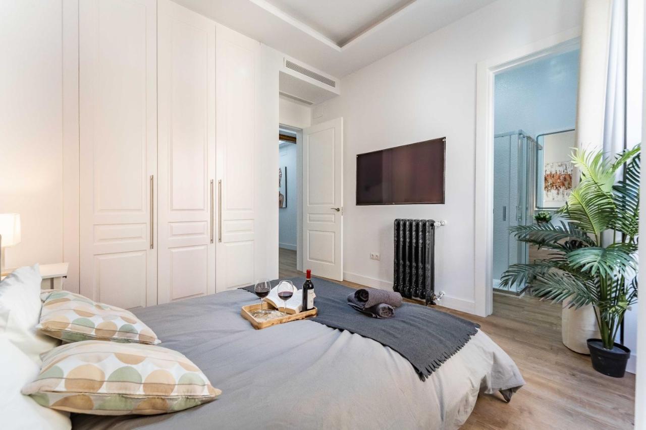 Exclusive Luxury Apartment In Central Madrid Luaran gambar