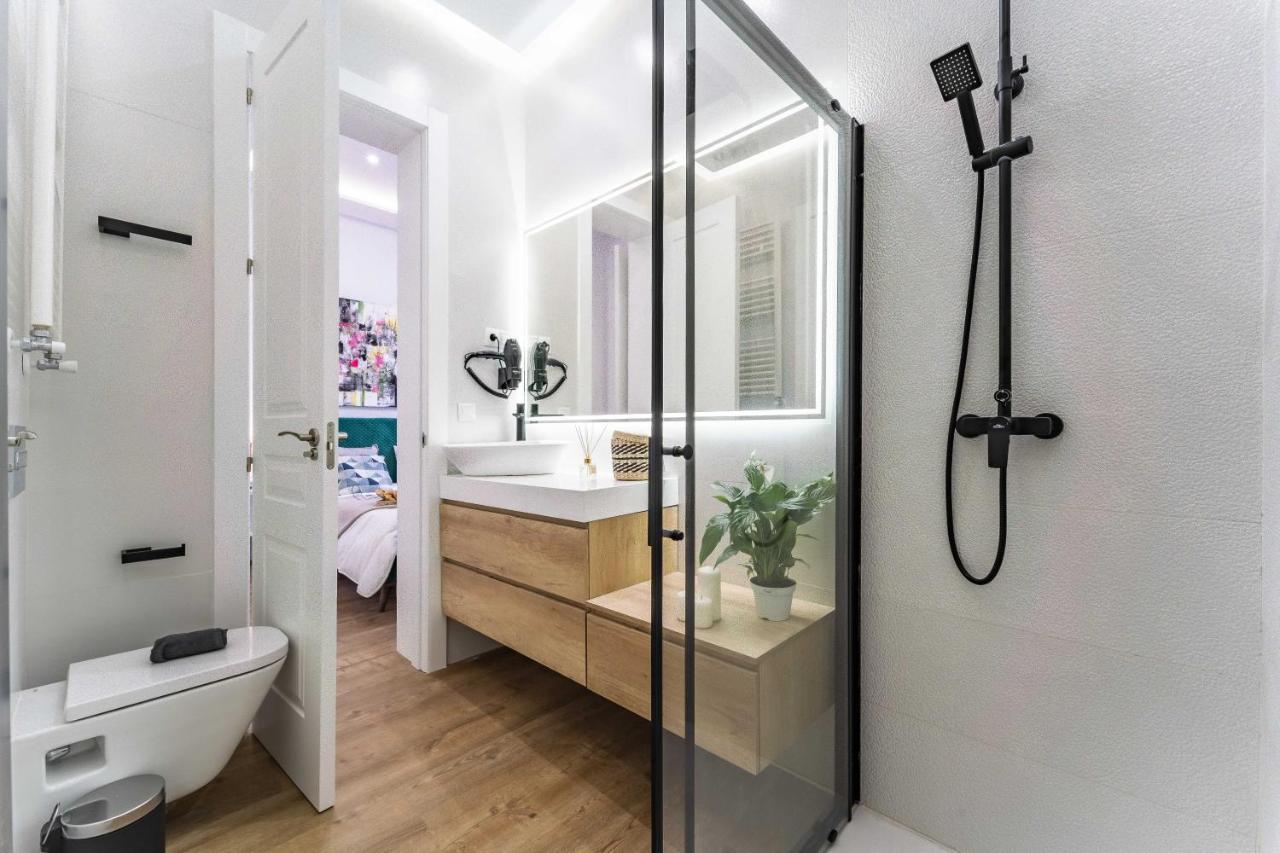 Exclusive Luxury Apartment In Central Madrid Luaran gambar